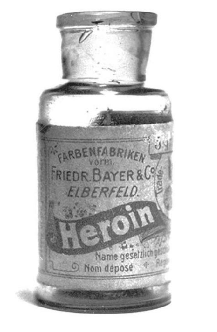 *洛因海**成瘾性如此黑暗，竟曾被认为可治疗*啡吗**成瘾