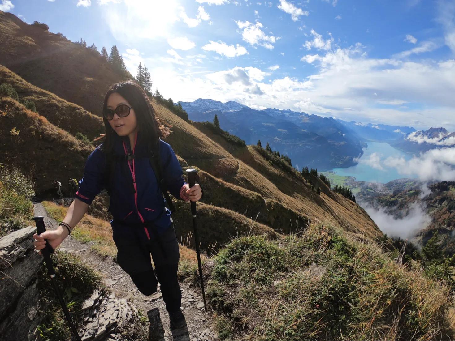 瑞士少女峰旅游详细攻略,四姑娘山徒步路线免费推荐