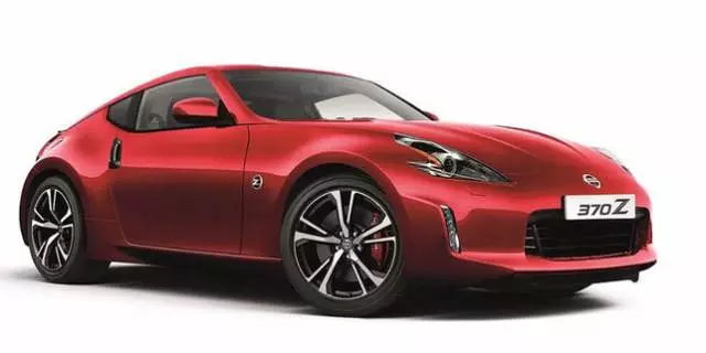 日产370z手动评测,日产新款370z跑车打造