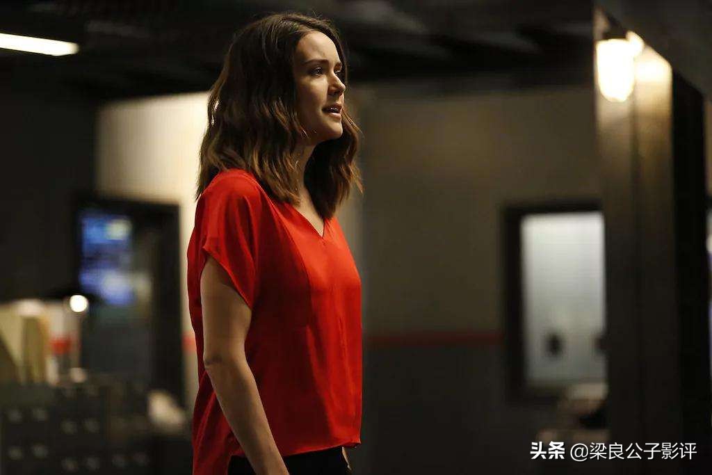 《黑名单》太晚推荐了，8分以上，好看到没朋友