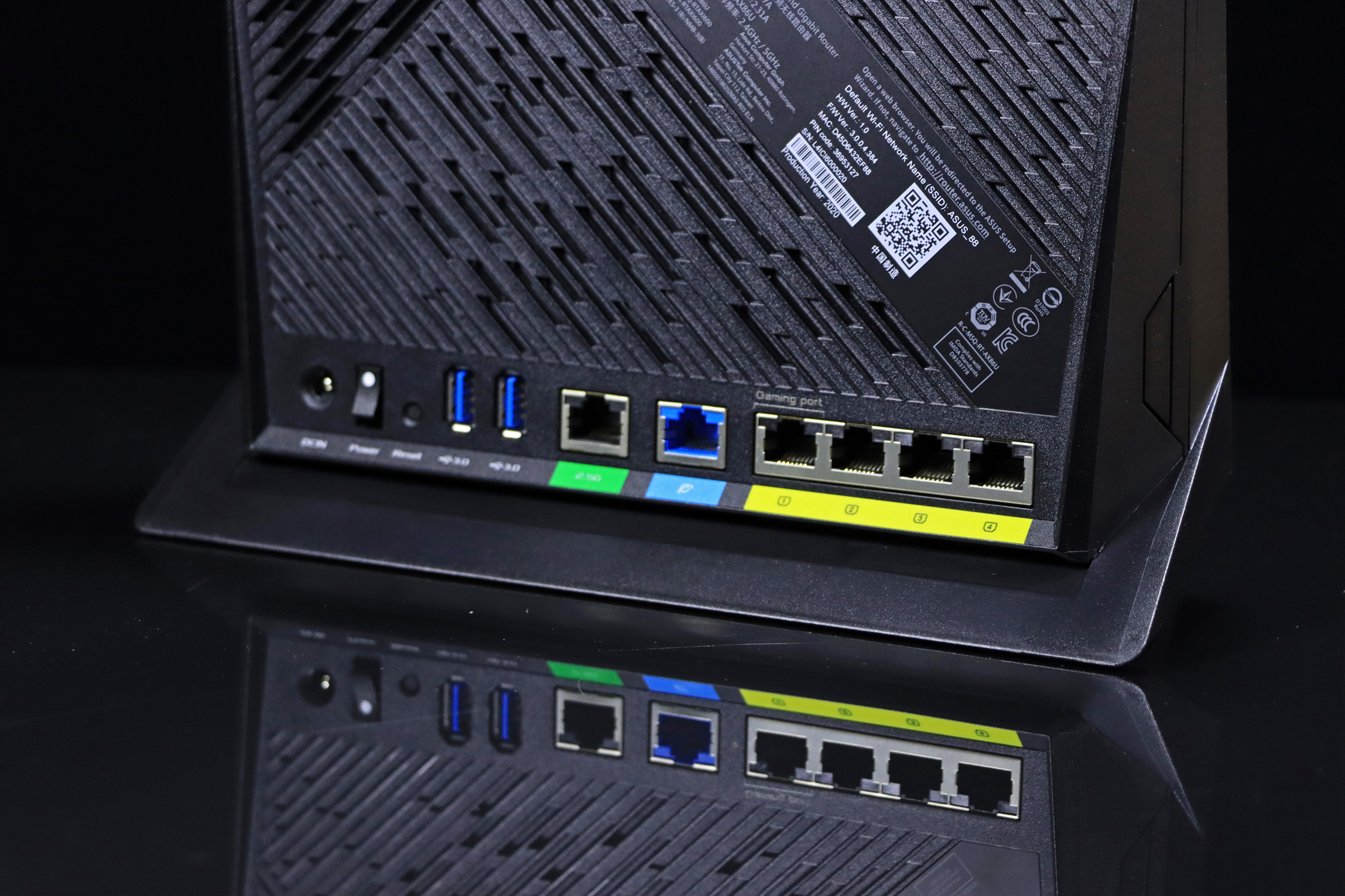 华硕路由器rtax56u标准版和青春版,华硕最新路由器rt-ax86u