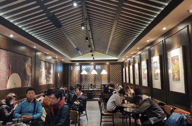 星巴克们的“*局骗**”,让多少餐饮创业者掉入陷阱?