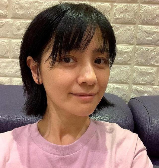 这才是8090原本该有的样子,精致女孩必备最好的化妆品