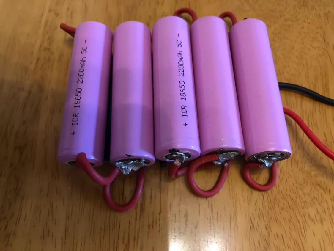 怎样更换吸尘器电池,莱克吸尘器怎么更换电池