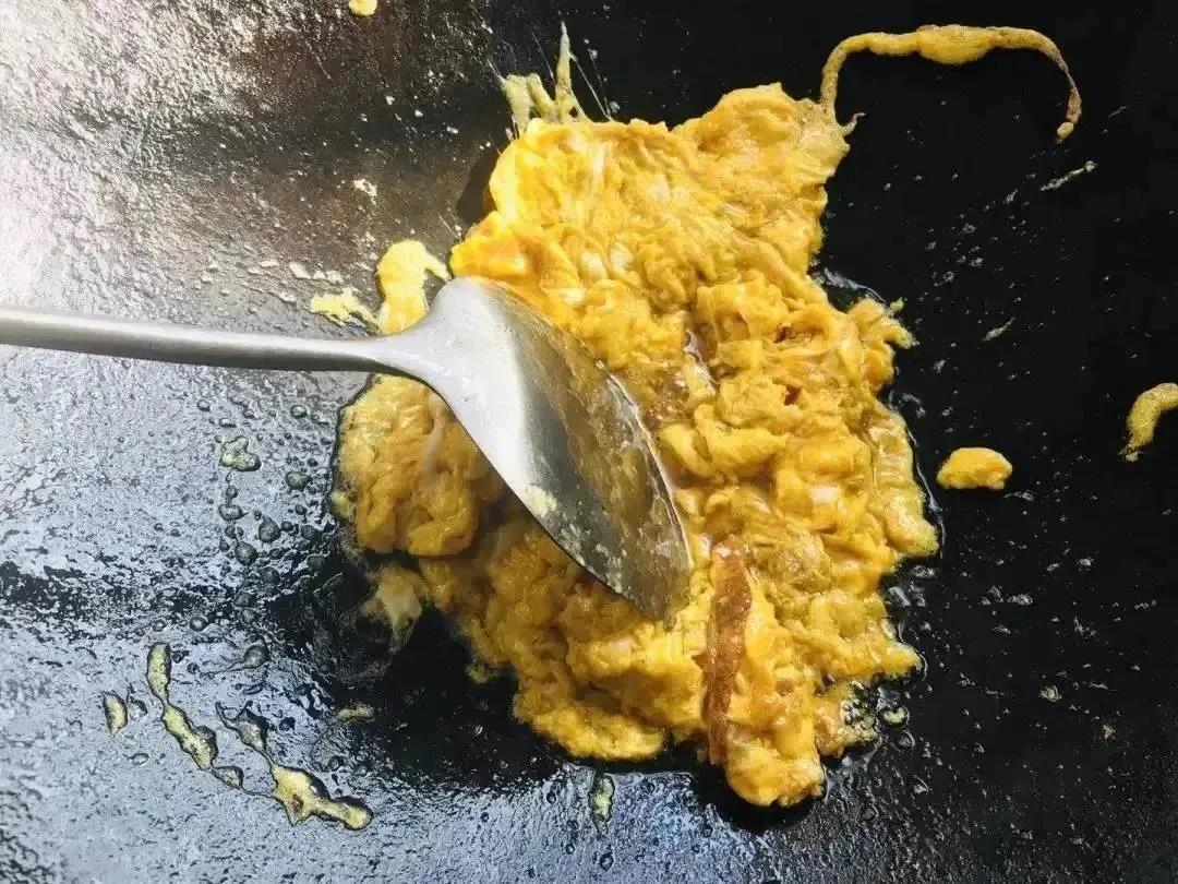 散养家禽蛋类营养高，咏江山助农增收有渠道