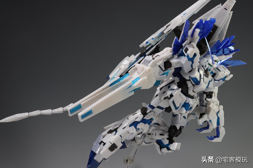 新手适合玩rg独角兽高达吗,模玩高达独角兽rg