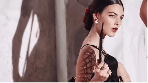 这部豆瓣9.0的《意大利制造》带我们重温时尚起源的精彩！