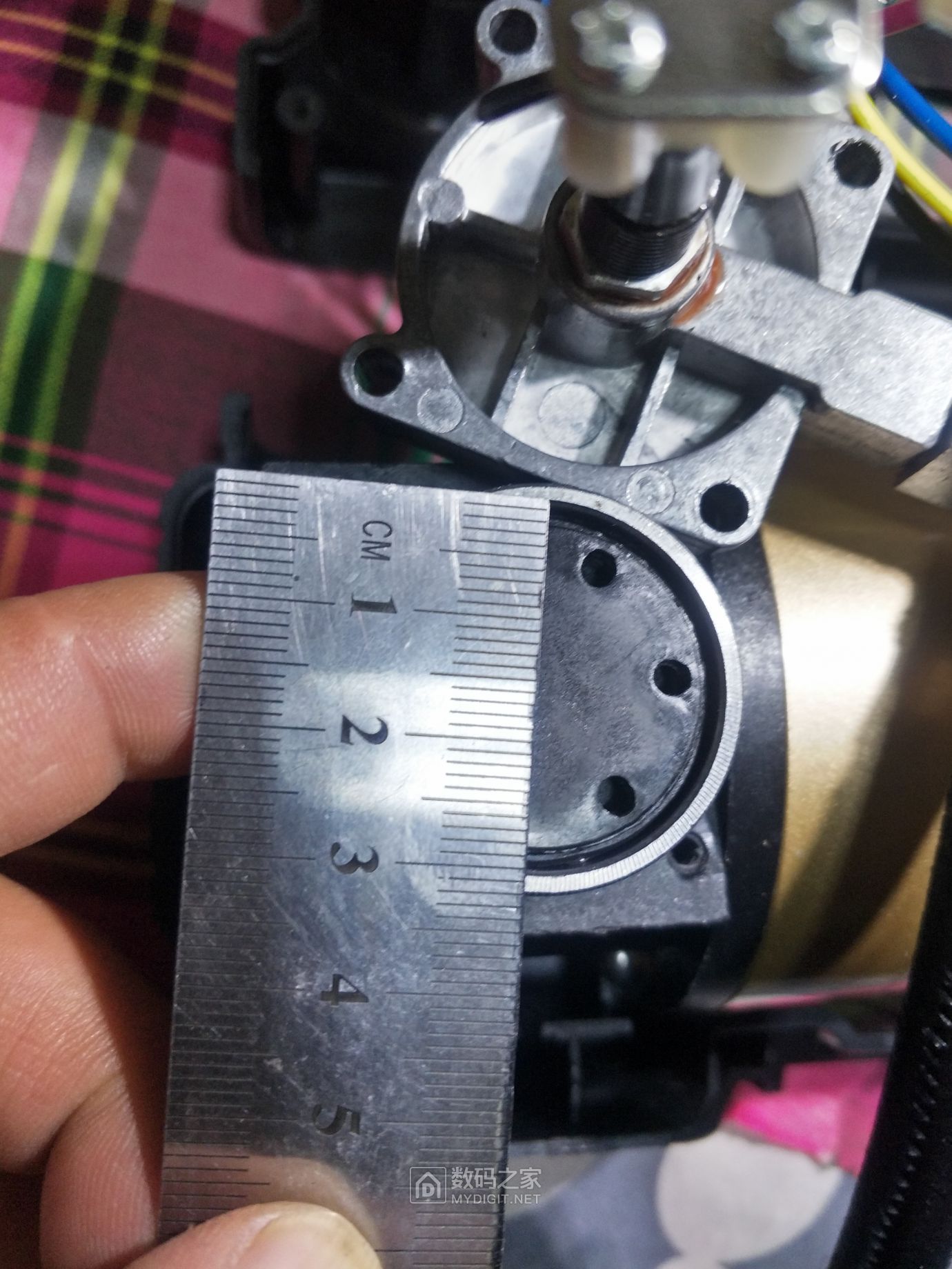 尤利特车载充气泵拆解视频,拆解尤利特