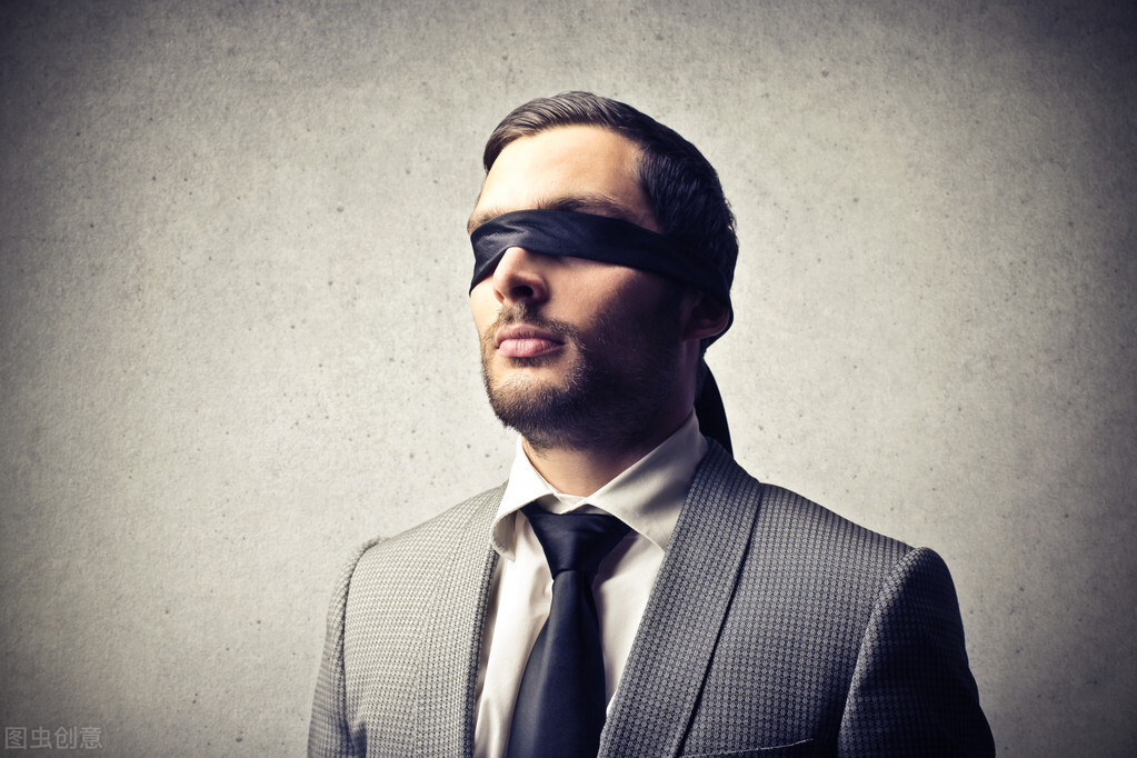 得接触性皮炎的原因有哪些,眼皮接触性皮炎用什么药膏