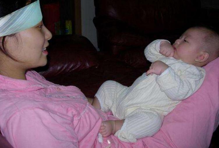 坐月子不能刷牙洗脸洗澡吗,坐月子期间能洗澡洗头刷牙吗