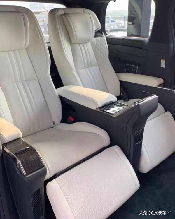 雷克萨斯LM售价公布，推出两款车型，价格分为116.6万和146.6万