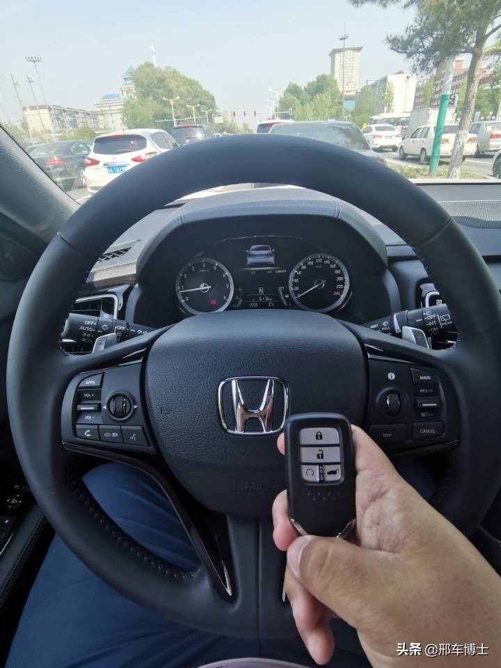 urv24款1.5t驾驶体验,本田ur-v二手车1.5t