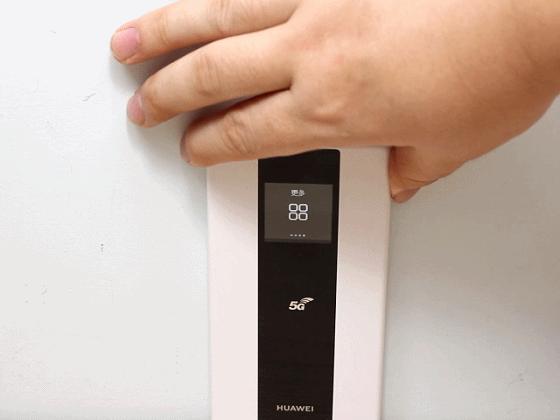 买5g手机还是华为5g随身wifi,华为5g对比中兴5g随身wifi
