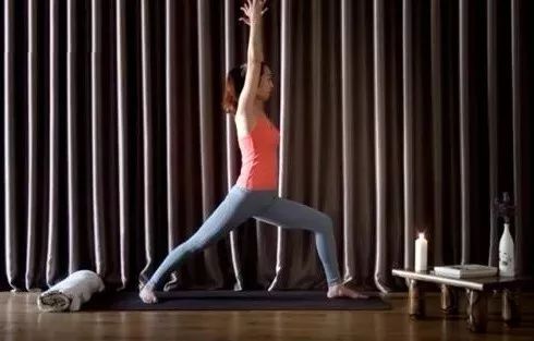 瑜伽22个经典欣赏,瑜伽28个经典动作跟练