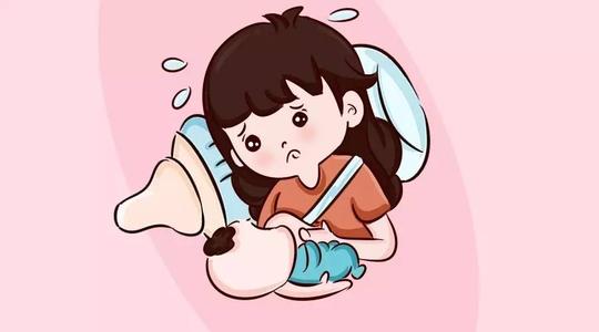 为什么刚生下来的宝宝医生让喂水,医生为什么会问你第一胎是女儿吗