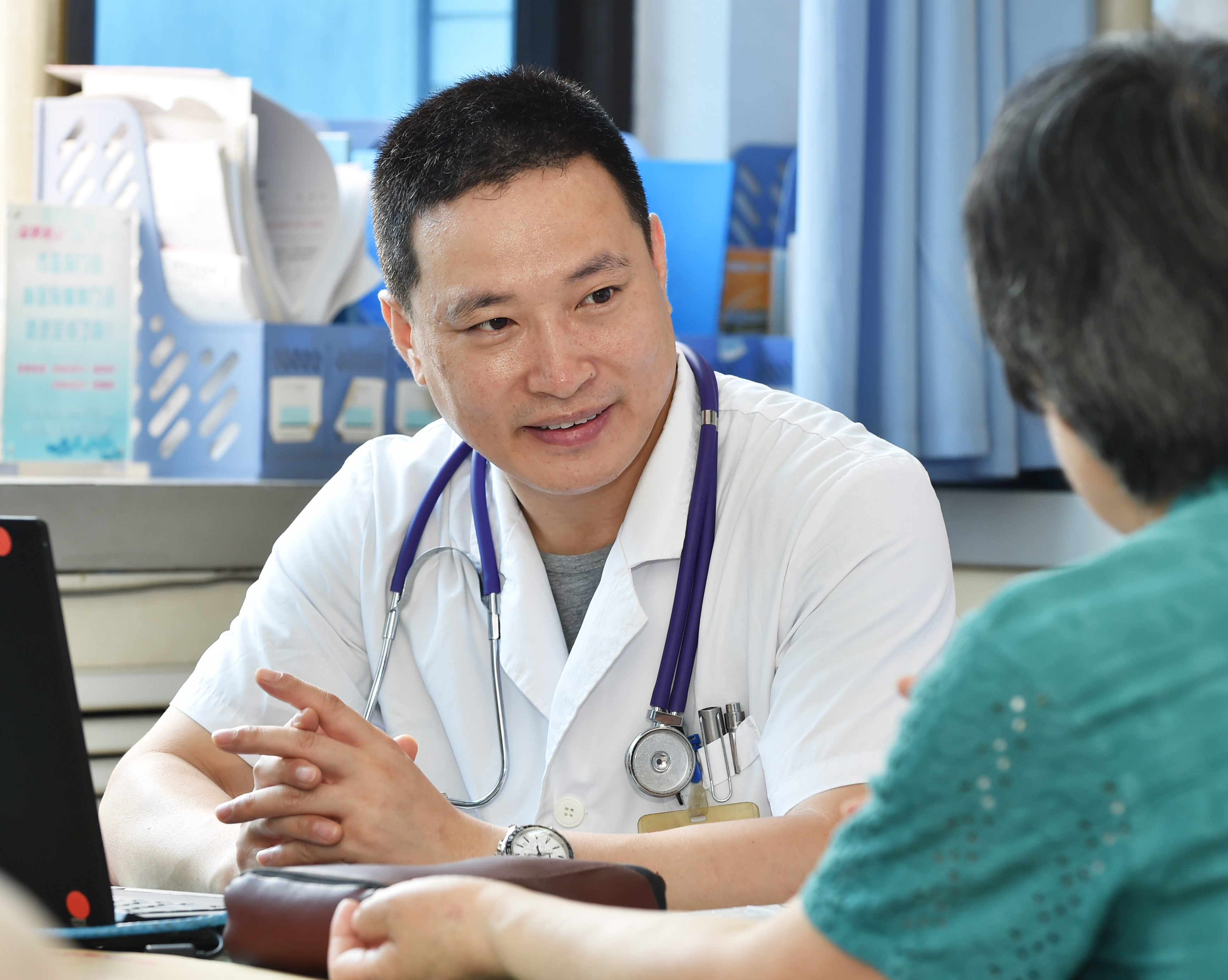 慢阻肺患者憋喘怎么缓解,慢阻肺患者喘怎么办