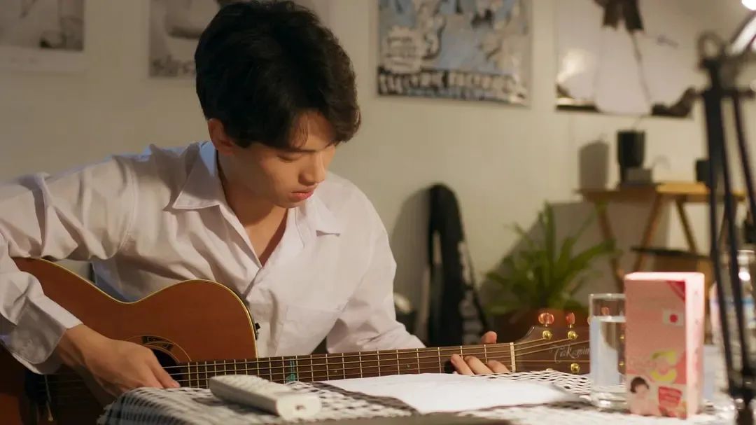 泰国电视剧假偶天成在线免费观看,假偶天成双男主个人资料