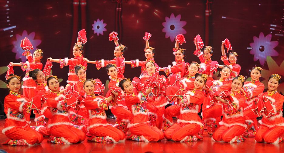 2019高中全景图,航拍二中青春