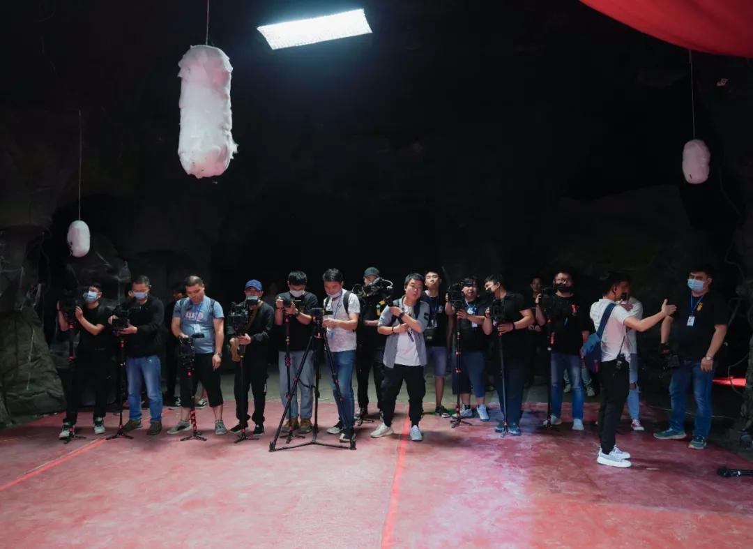 真人秀综艺一般的拍摄流程,朋友请听好模特秀