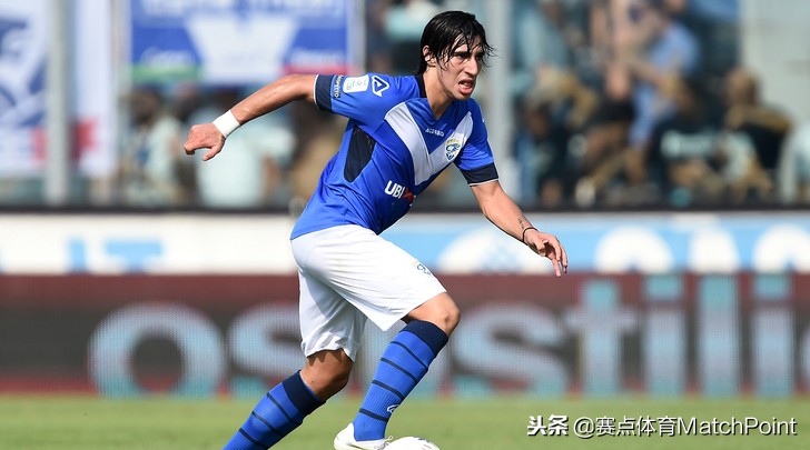 新皮尔洛和托纳利球探,新皮尔洛莫拉塔对尤文