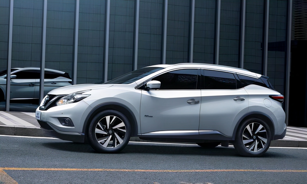 26万提了丰田汉兰达,日产楼兰已开14万公里