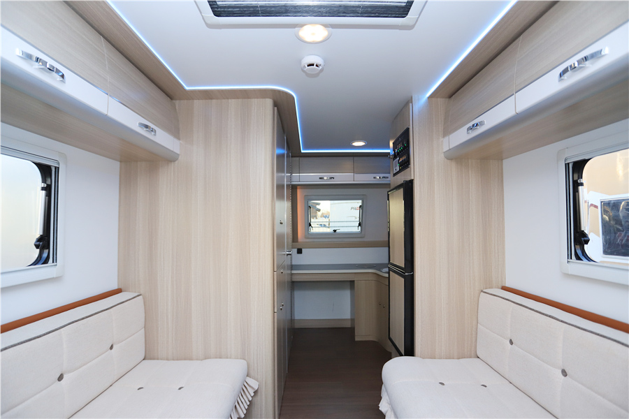 10万能买个什么样子的二手房车,10万左右能买房车吗