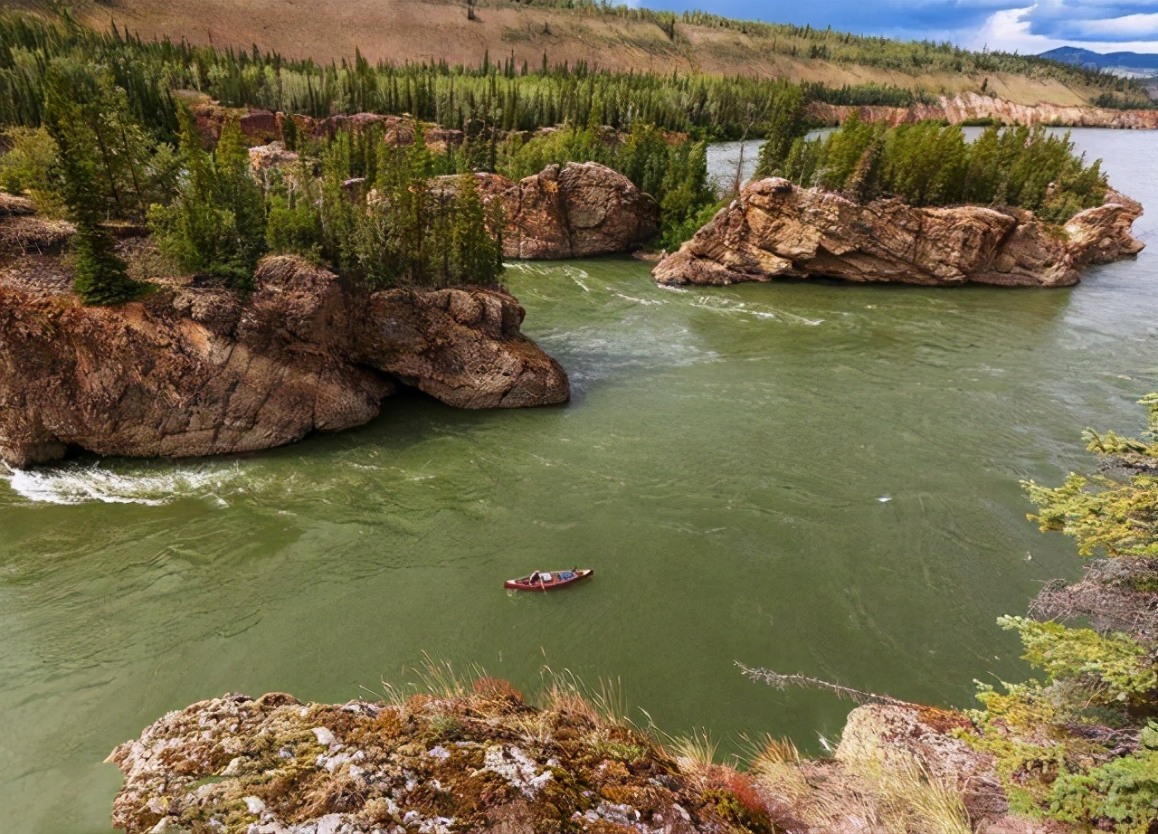 未来地壳的黄金能挖出来吗,地壳下面真的很多黄金吗