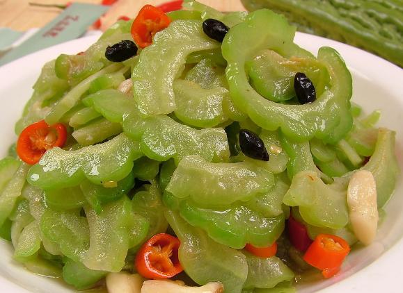 苦瓜太苦怎么去苦味,苦瓜难吃不爱吃