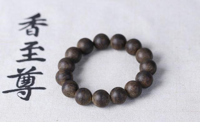 为什么古代人喜欢睡软床,古代为什么晚上睡不好觉