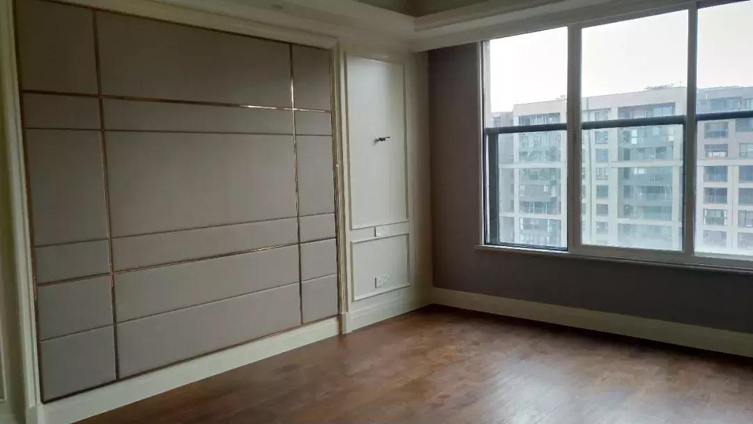 文儒德成都豪宅,豪宅捂盘惜售