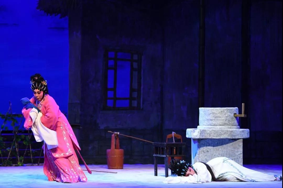 戏曲十大感人哭戏排名,戏曲大全哭戏