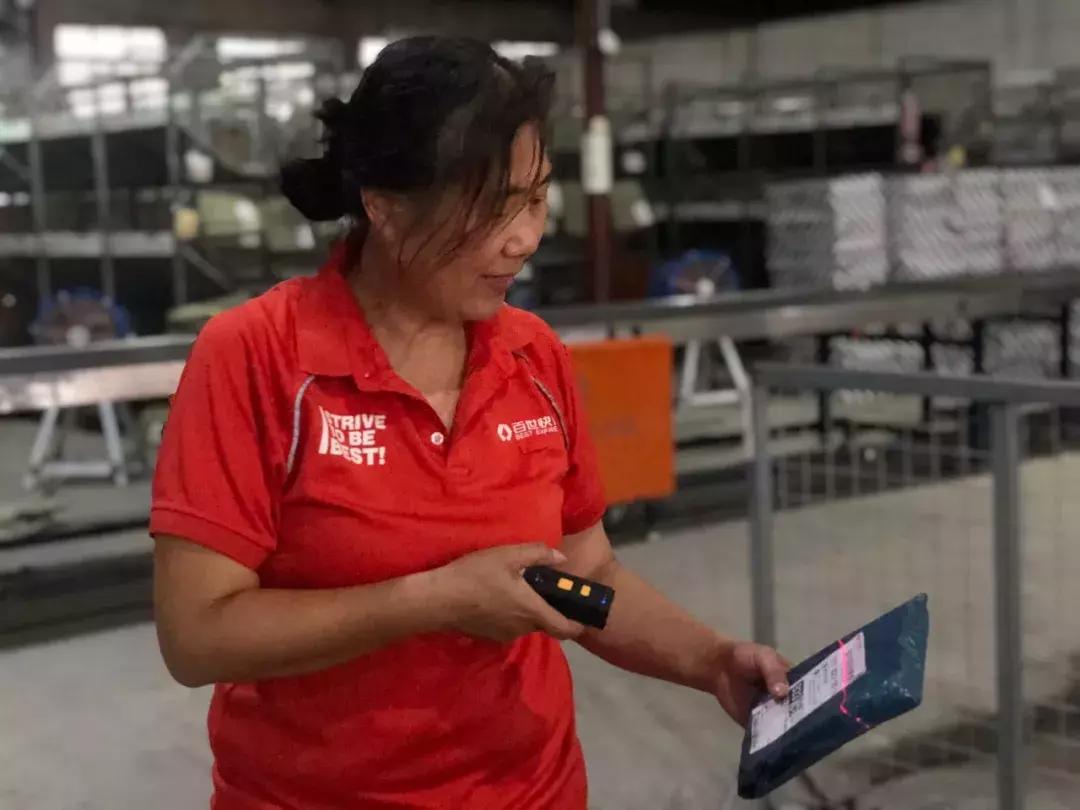 过去跑大货车能挣多少钱,以前坐大卡车人多