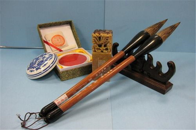 毛笔开笔后要不要盖上笔盖,毛笔开笔怎么洗