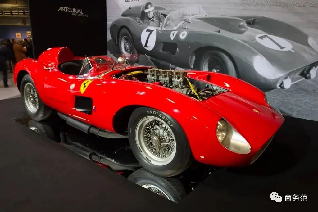 17岁梅西首秀照片,梅西34岁首战刷爆3项纪录