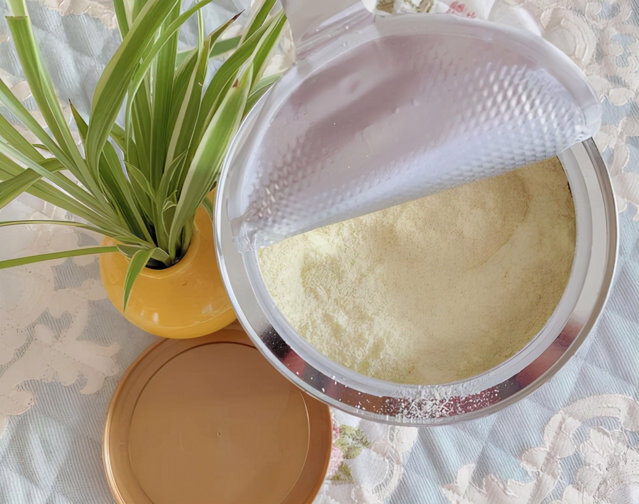 什么是有机奶粉,什么是有机奶跟普通奶的区别