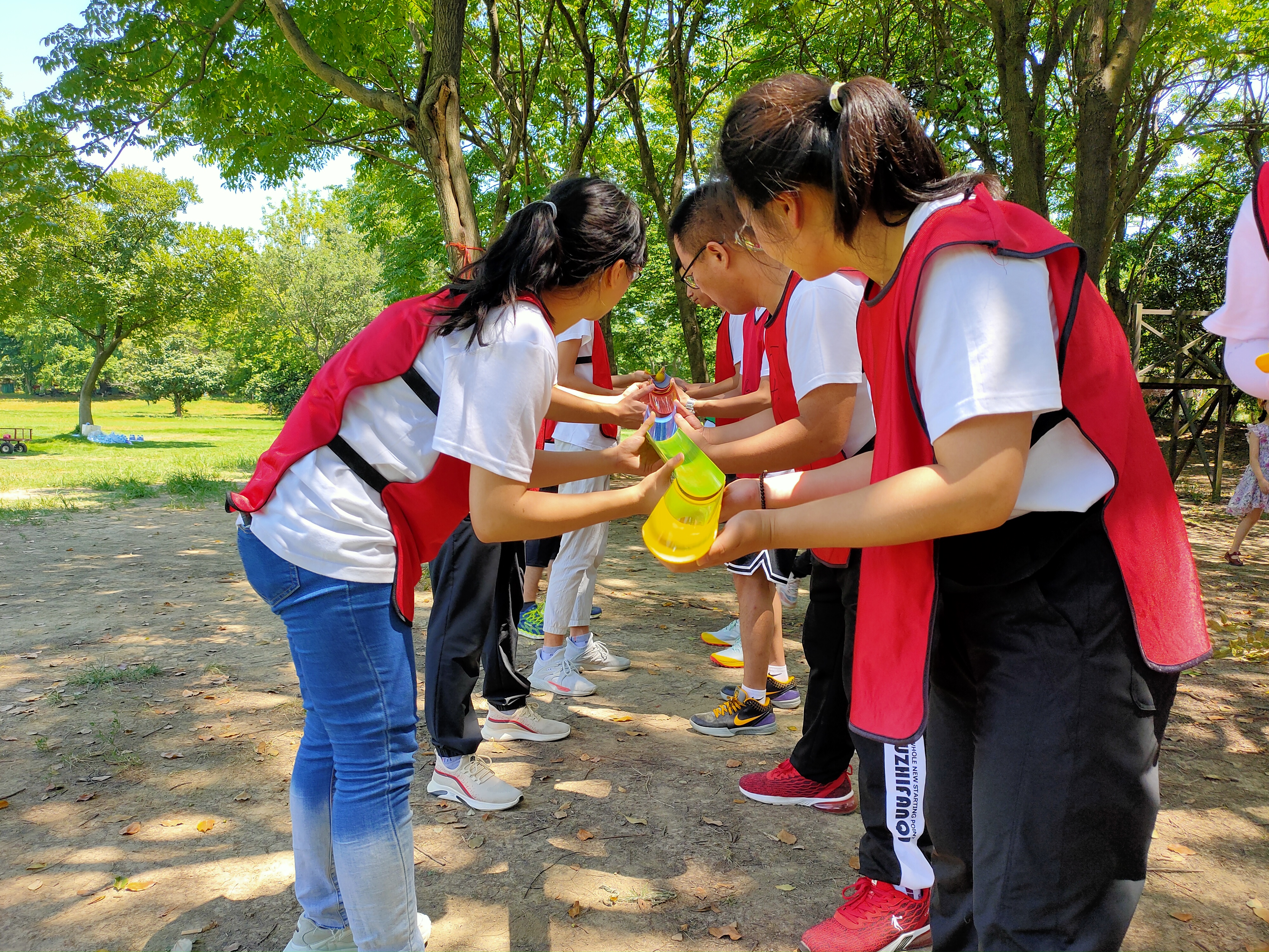 团建活动方案策划书+团建活动游戏室内+团建活动策划方案