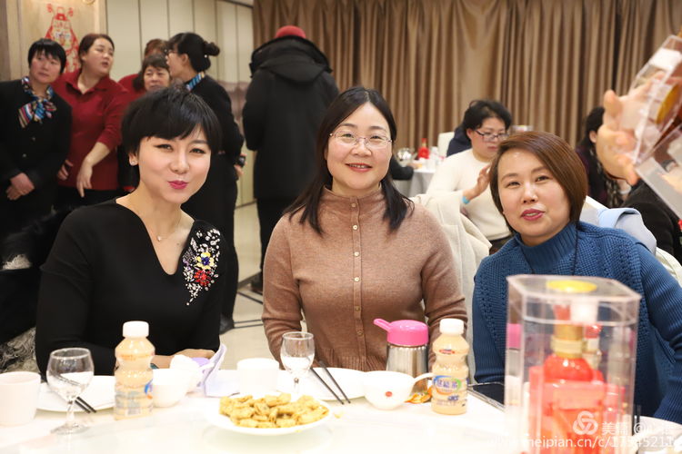 和年轻人在一起真好吗,和年轻人在一起真好