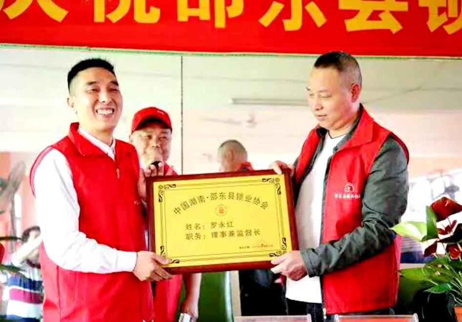 农村脑瘫小伙逆袭成千万富翁,农村脑瘫小伙逆袭成千万富豪