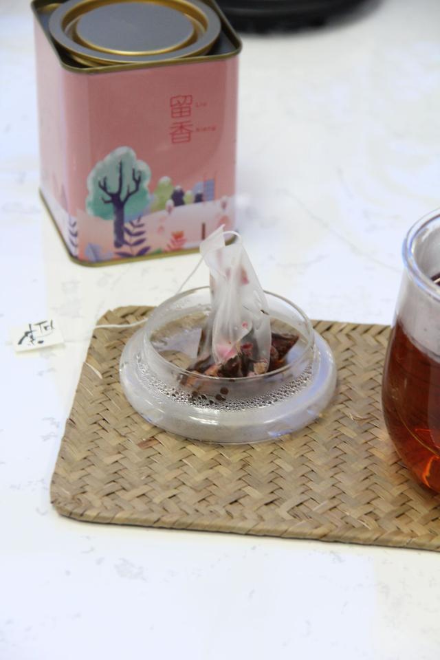 送女生什么茶最好,哪些茶合适送礼物呢女生