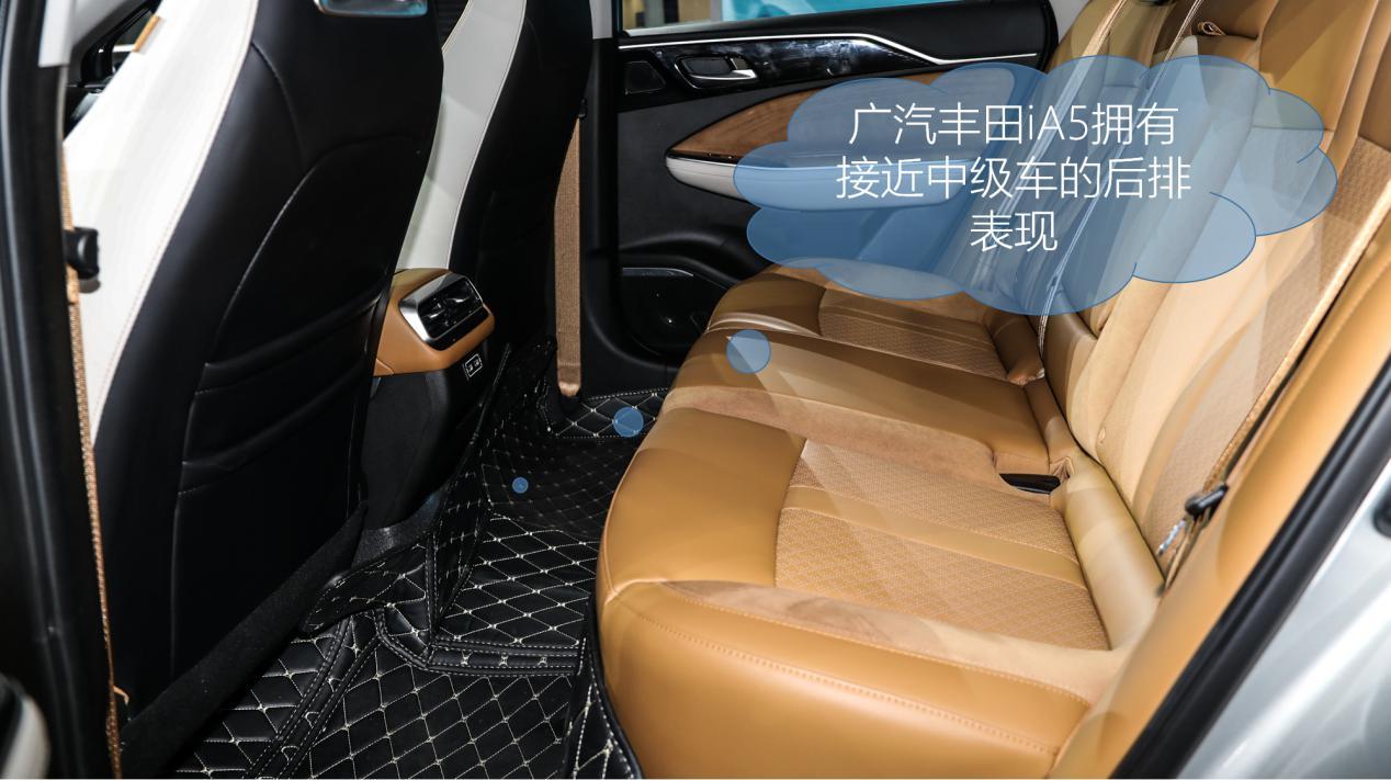 高续航新能源车型盘点,12款500km+车型横评,拒绝充值一针见血