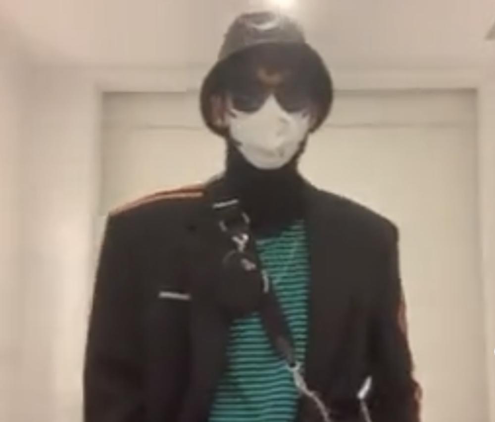 足球明星荣昊,国脚荣昊