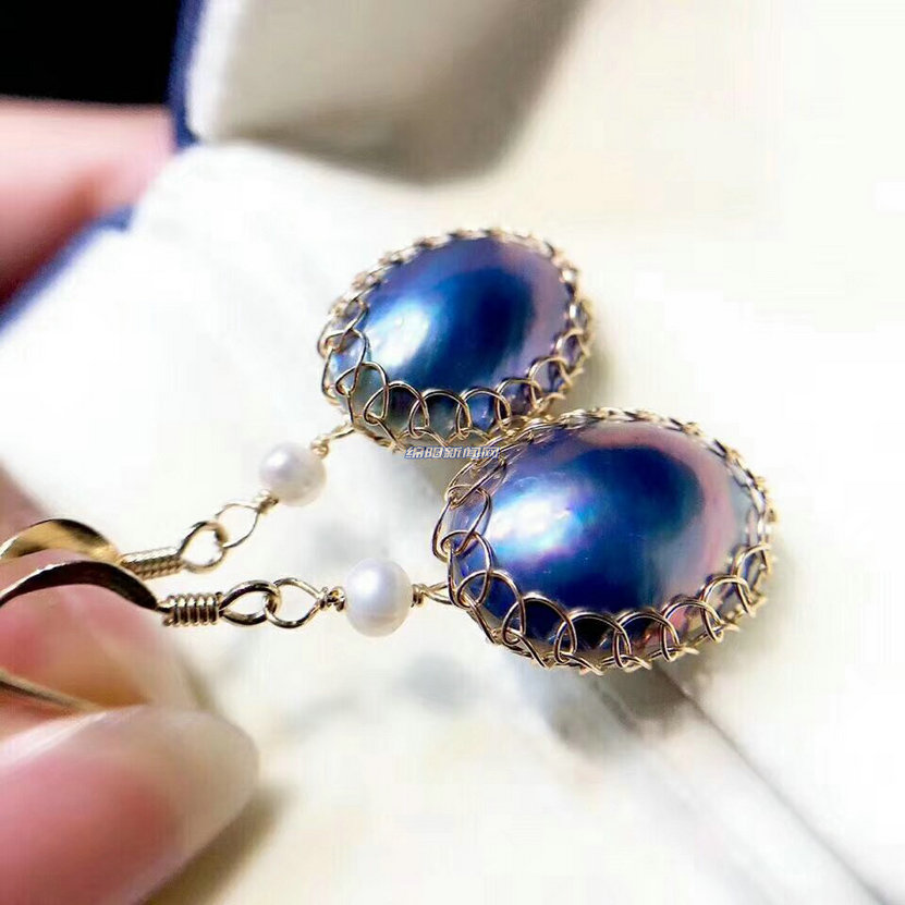 女儿做的手工月饼出炉,制作手工月饼老式模具