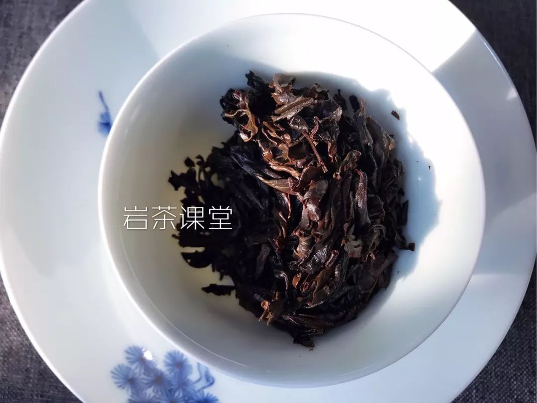 武夷岩茶品质好坏,武夷岩茶品质好的自然原因