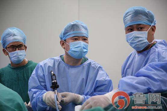 先天性独肾得了肾结石怎么治疗好,孤立肾多发肾结石要及时治疗吗