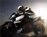 为什么王思聪可以找那么多女朋友,王思聪被问起找女友找什么样的