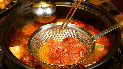 昆明藏在巷子里的酸汤火锅,昆明酸汤火锅