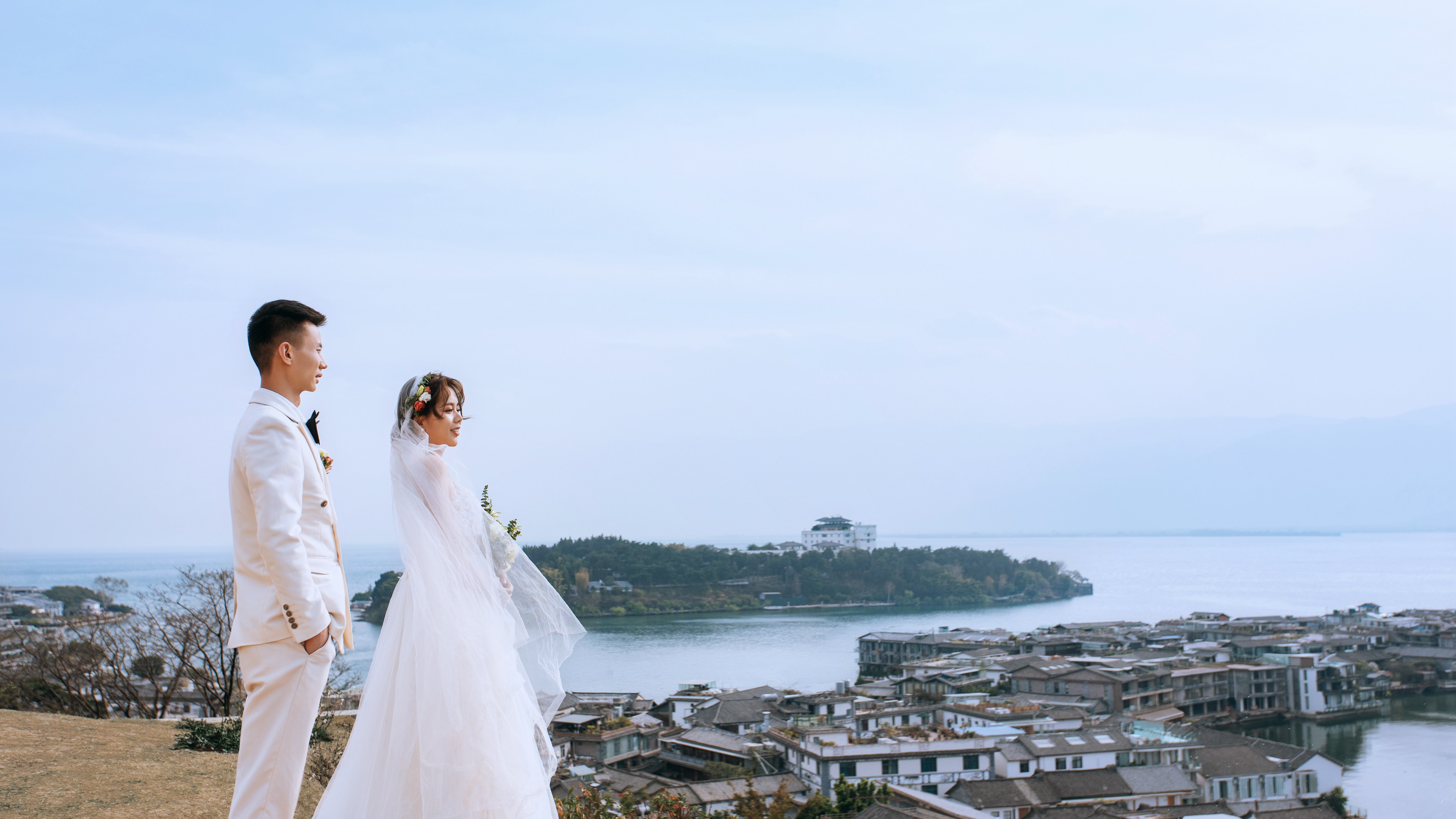 大理洱海苍山旅拍婚纱照,云南旅拍婚纱照大理丽江拍摄