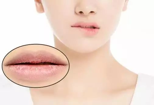 完全不掉色的口红,超级滋润的哑光口红推荐