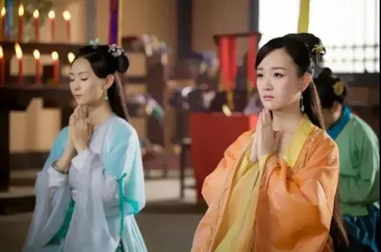 张檬金恩圣公开恋情首曝光,张檬金恩圣回应恋情