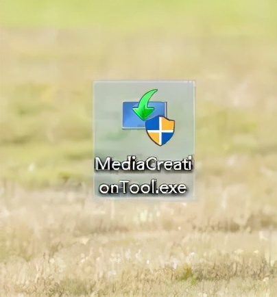 win7升级成win10需要更改bios,win7旗舰版怎样升级到win10家庭版